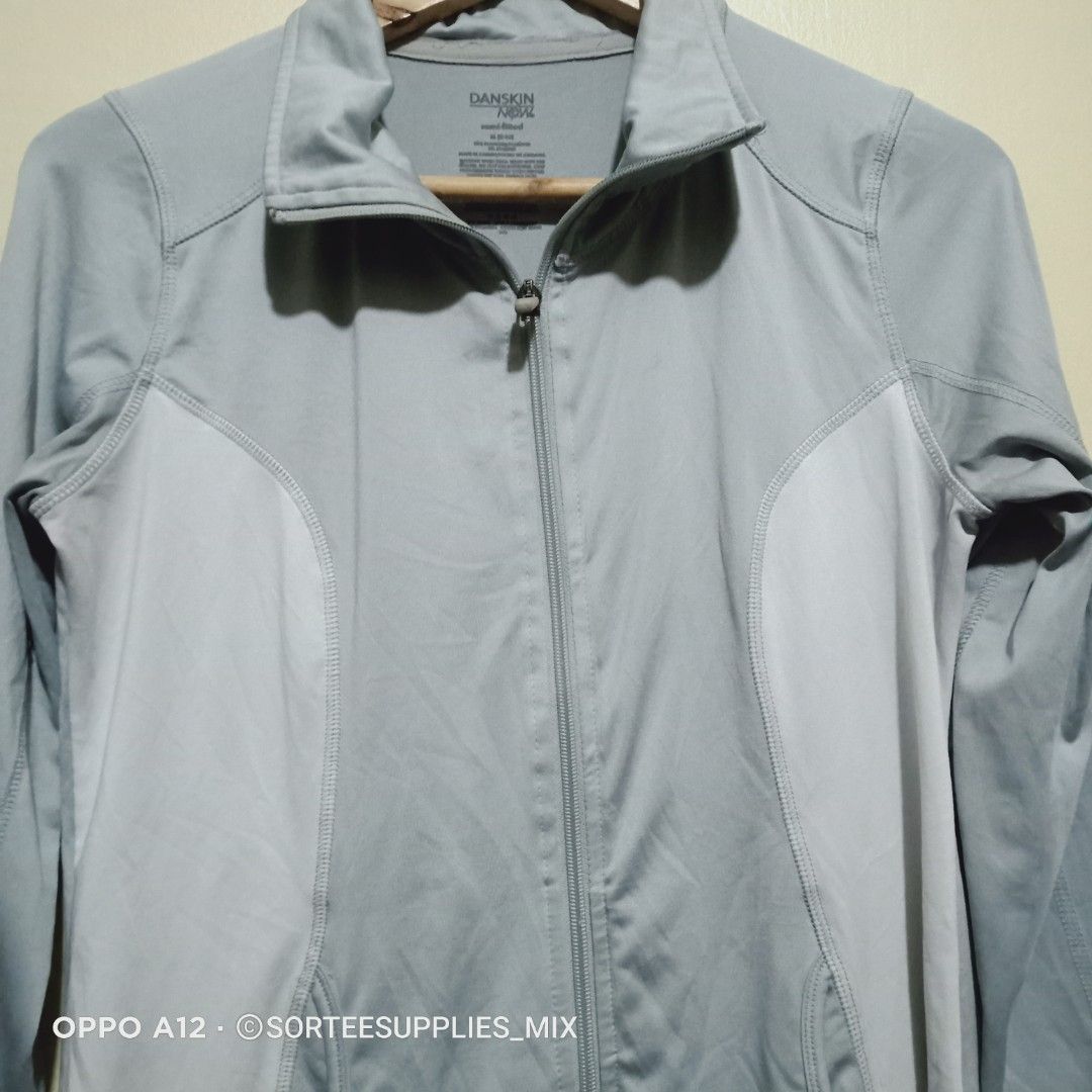 Danskin now semi fitted jacket clearance