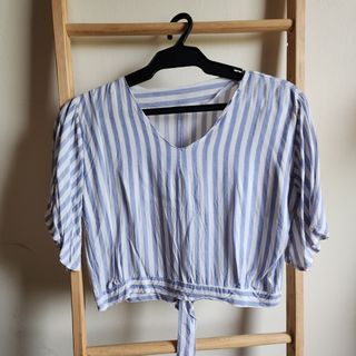 Vneck top