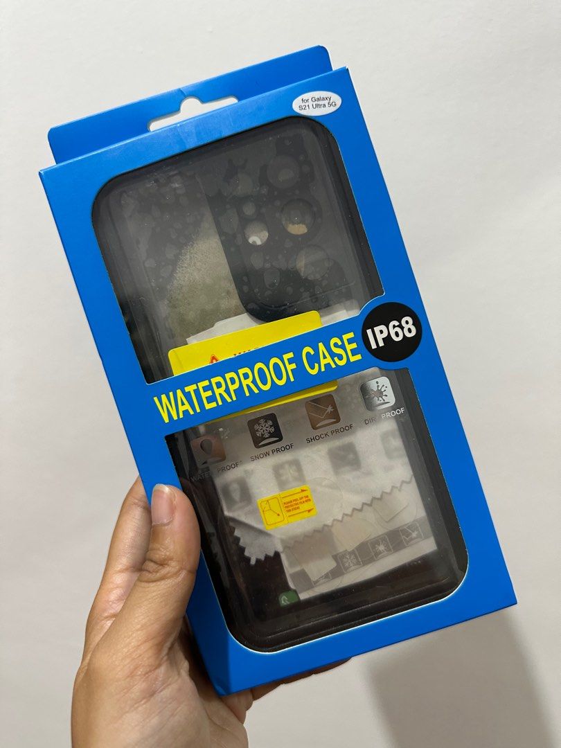 Waterproof Case for Samsung Galaxy S21 (Category: Cases & Sleeves) located in Manila. Submitted by be.xquisitemnl (Listing ID 1233849088, Image 1). Description: Never been used Stored only Bought for Php 500+ in shopee Rfs: di trip ni dad makapal daw haha di nalang ginamit for beach trips.