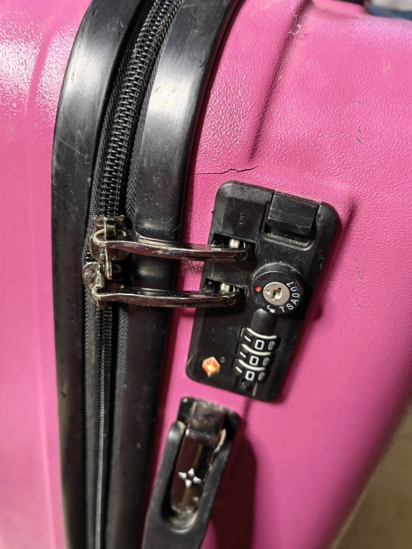 world traveller luggage on Carousell