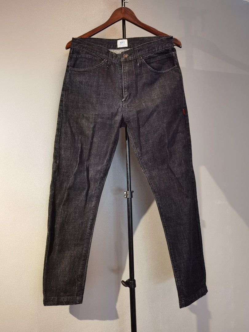Wtaps Authentic Jeans (Category: Jeans) located in Quezon City. Submitted by migz.consengco (Listing ID 1233770334, Image 1). Description: Wtaps Jeans Authentic Size L on tags but fits to M Dimension Waist 32 Length 40 Mode of deliver and payment GCash CASH on delivery Jrs lbc gogoexpress.