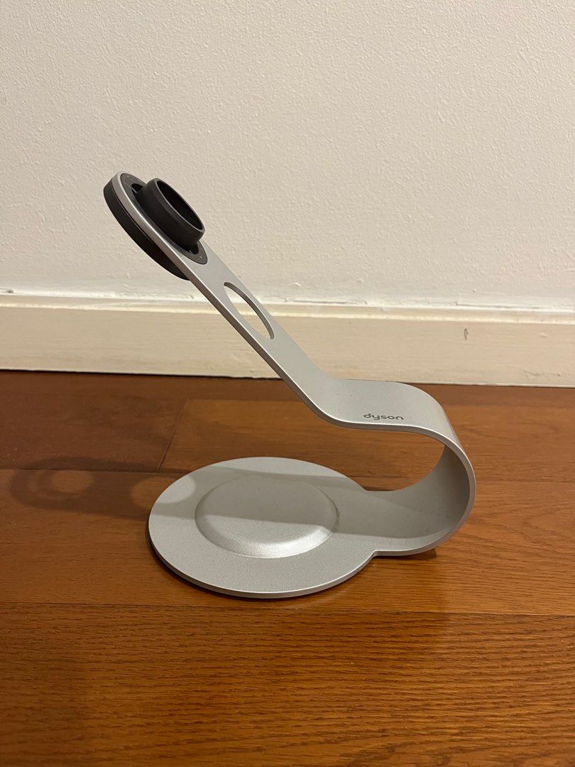 Dyson supersonic display stand discount