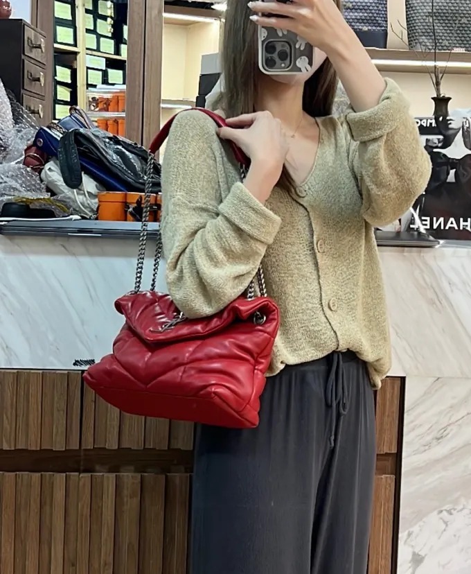 Ysl loulou puffer 2025 red