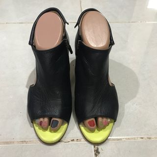 Zizhel Shoes Original