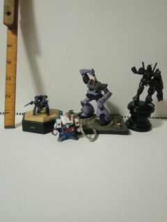 4pcs Gundam Figures