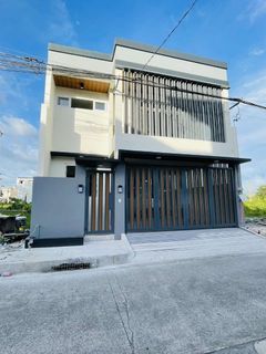 5 bedrooms modern house in greenwoods exec village pasig accessible to ortigas bgc taguig makati eastwood