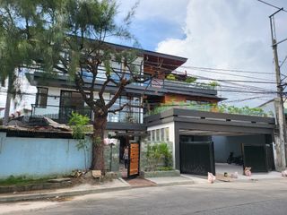 8 bedrooms house for sale with pool in greenwood executive village pasig near bgc taguig makati ortigas and eastwood