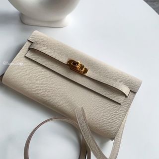 由 vuitton (刊登 ID 1234051542，圖片 1) 提交，位於 的 (類別：)，說明：。