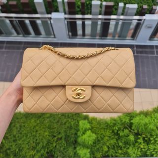 Handbags Chanel Chanel Jumbo Beige Leather Maxi Bag