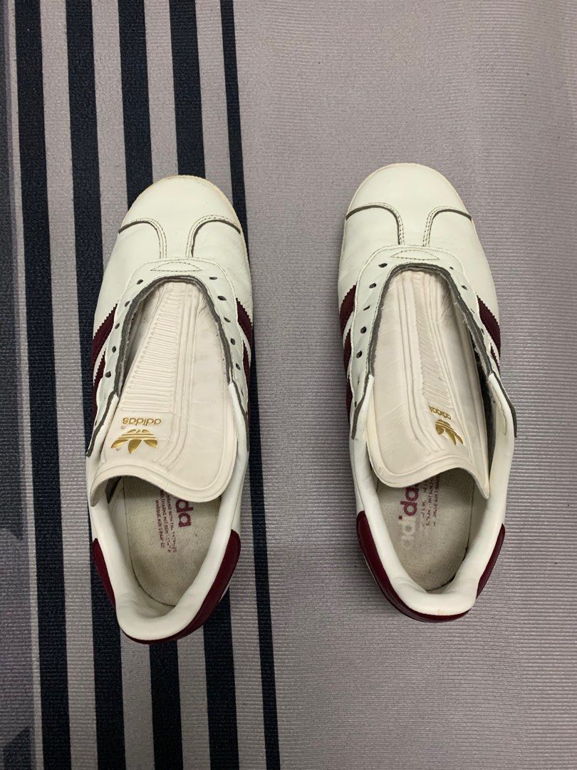 Adidas gazelle deals off white burgundy