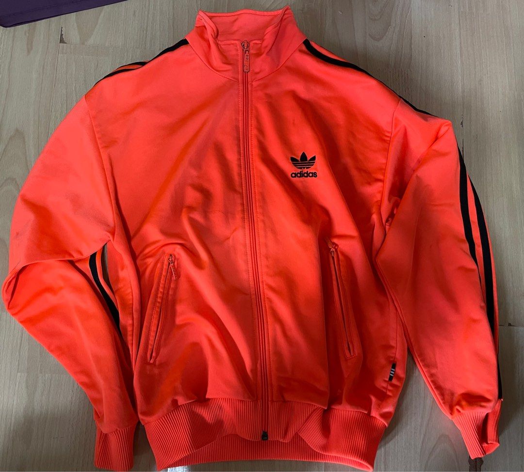 Adidas jacket 古着, 女裝, 運動服裝- Carousell