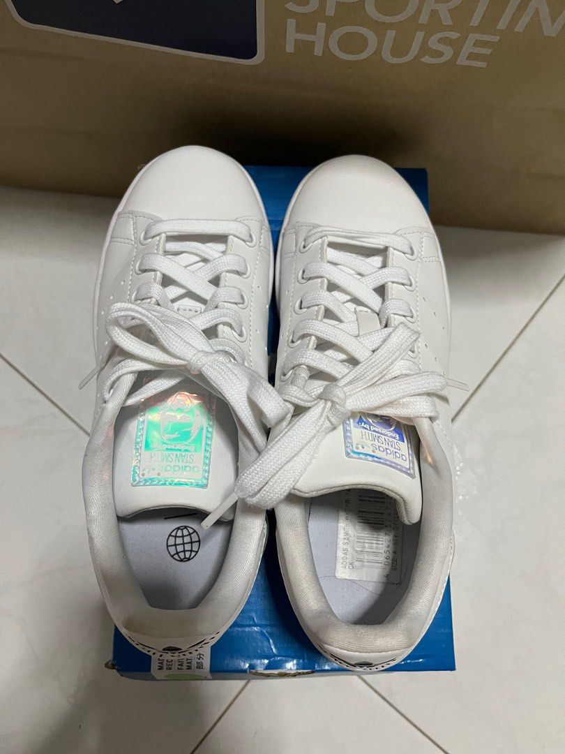 stan smith j