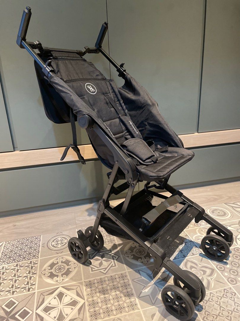 Halford quaver stroller discount