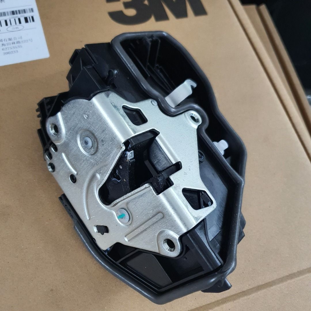 BMW f10 door lock, Car Accessories, Accessories on Carousell