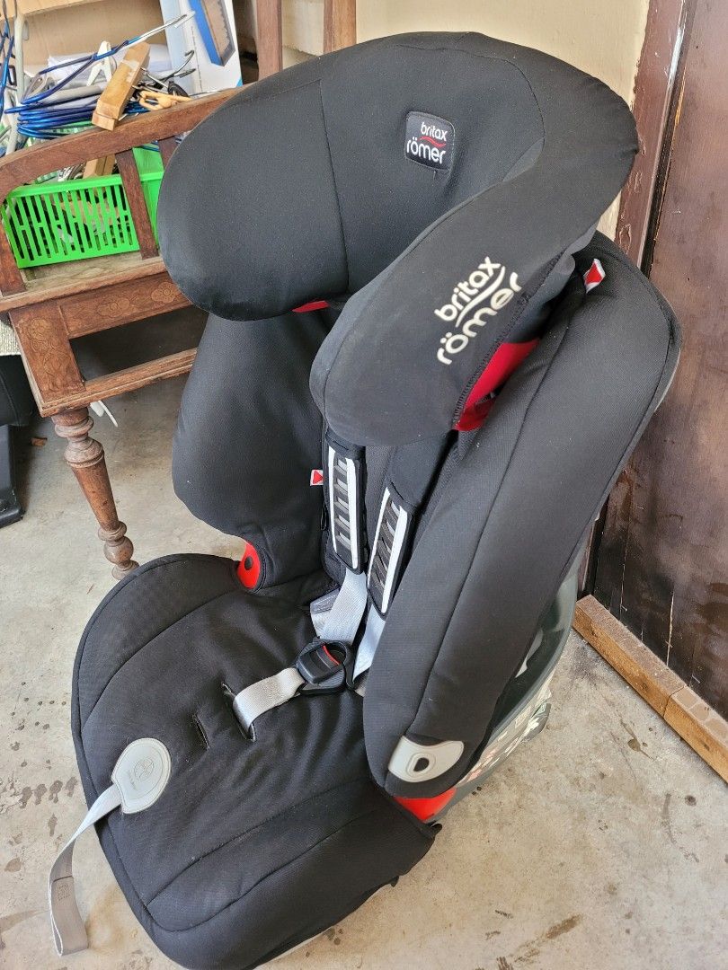 Britax Romer Car Child Seat, Babies & Kids, Going Out, Car Seats on