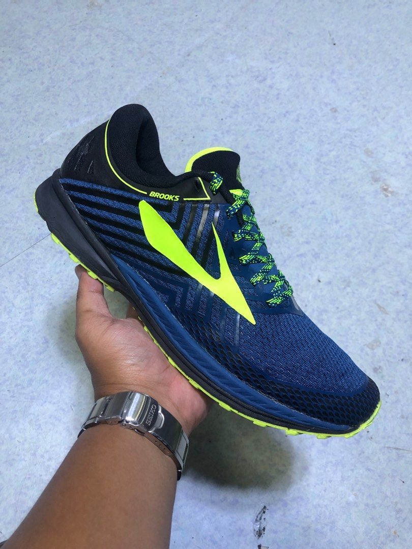 Brooks mazama sales mens grey
