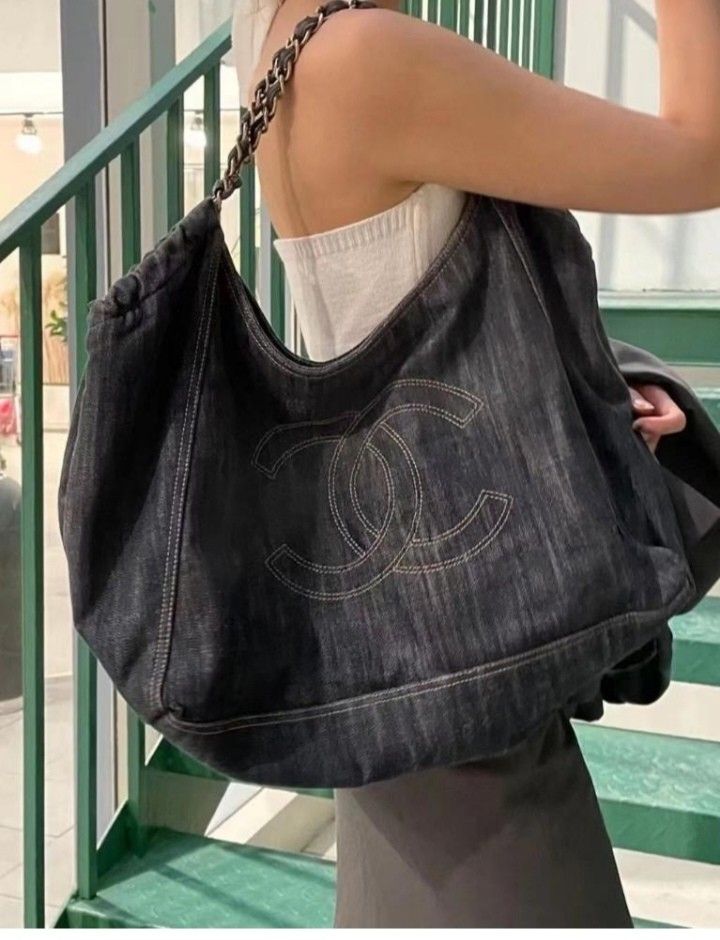 CHANEL COCO CABAS DENIM TOTE BAG XL, Women's Fashion, Bags & Wallets, Tote  Bags on Carousell