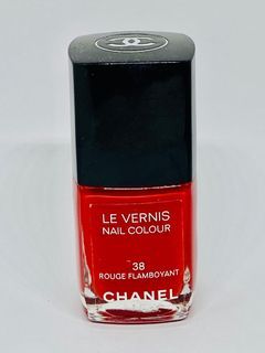 CHANEL Le Vernis Nail Polish 38 Rouge Flamboyant