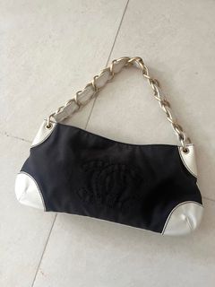 （分類：）位於 。 由 thrift.mint 提交（商品編號 1233939726，圖片 1）。簡介： 。
