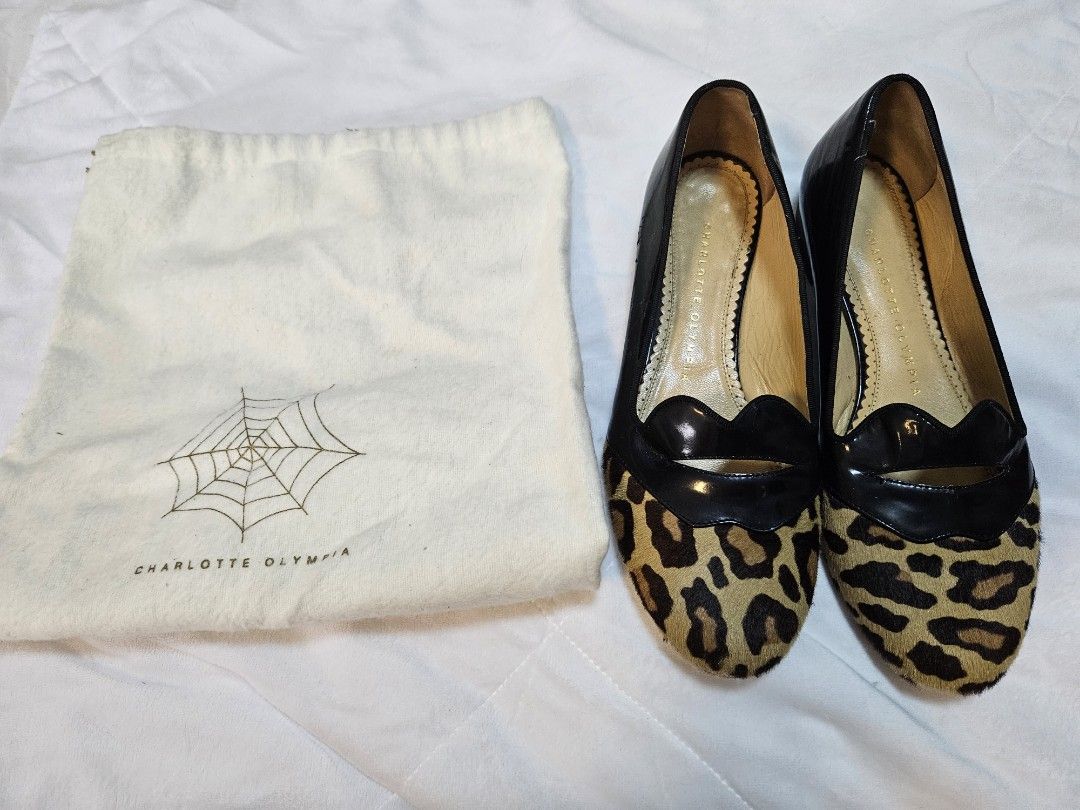 Charlotte olympia leopard flats online