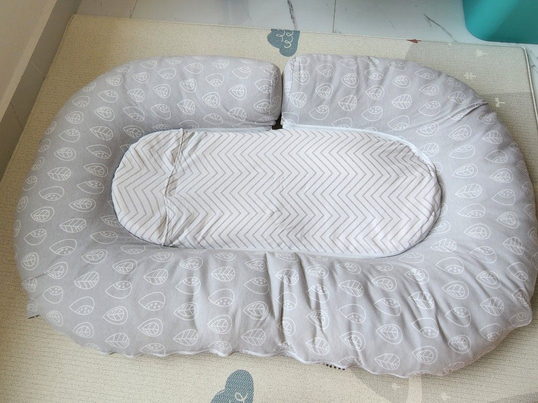[In stock]Clevamama Mum2Me Maternity Pillow & Sleep Pod, Babies & Kids