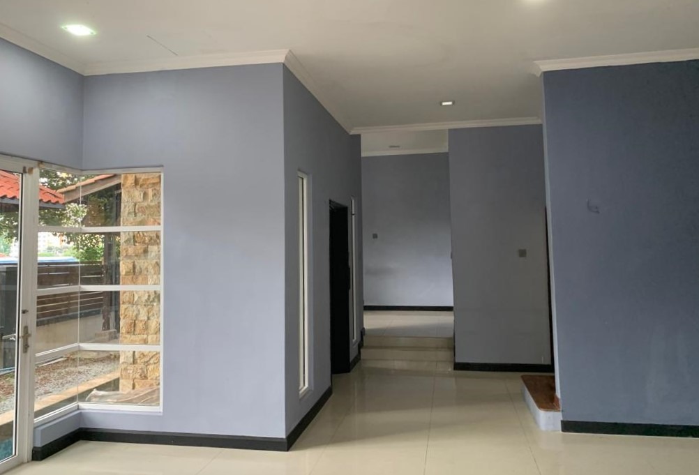 Corner Beverly Heights 3 Storey SemiD FIRE SALE!!, Property, For Sale