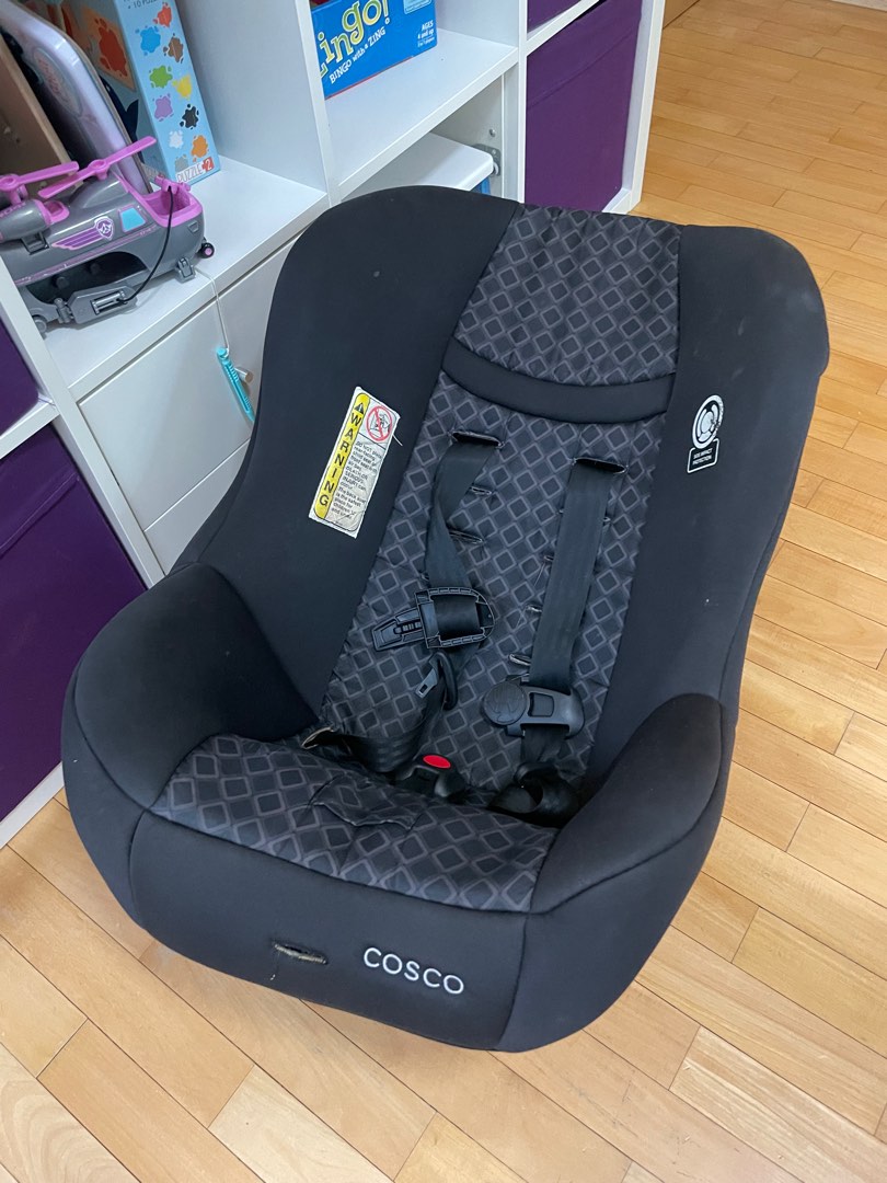 Cosco car seat, Babies & Kids, Going Out, Car Seats on Carousell