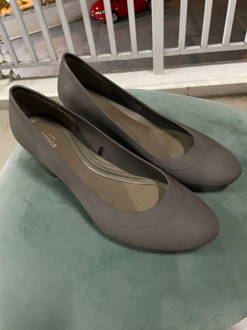 Crocs women's lina wedge pump new arrivals