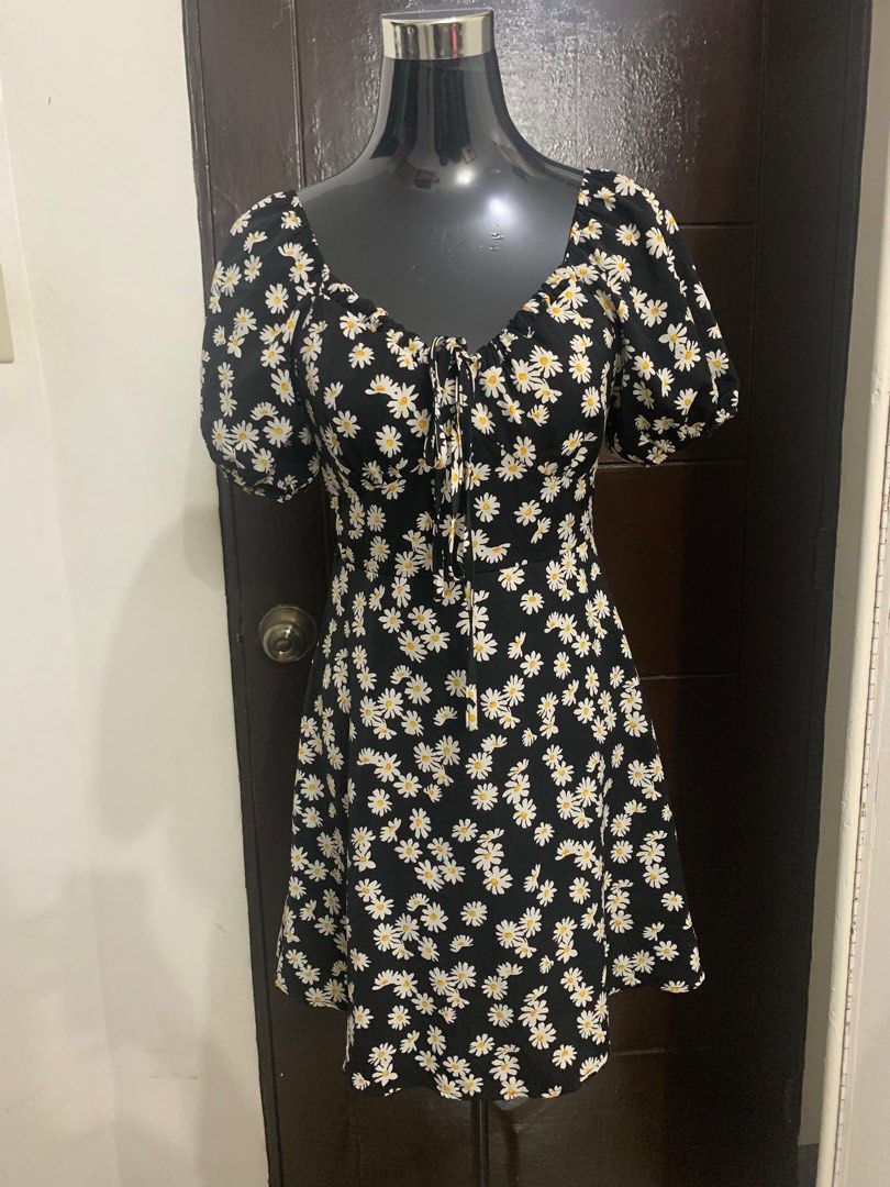 Daisy Dress, Women's Fashion, Dresses & Sets, Dresses on Carousell
