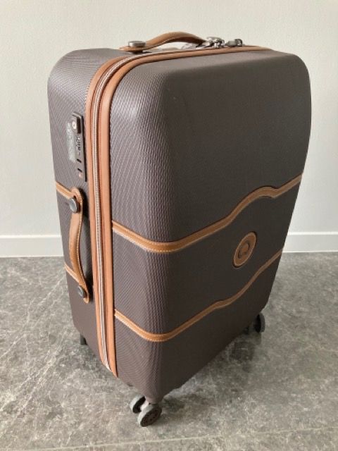 Delsey chatelet air 67cm outlet