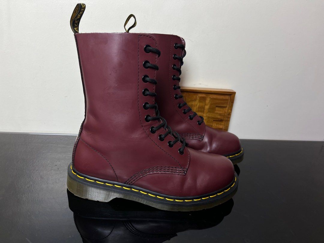 1490 dr martens