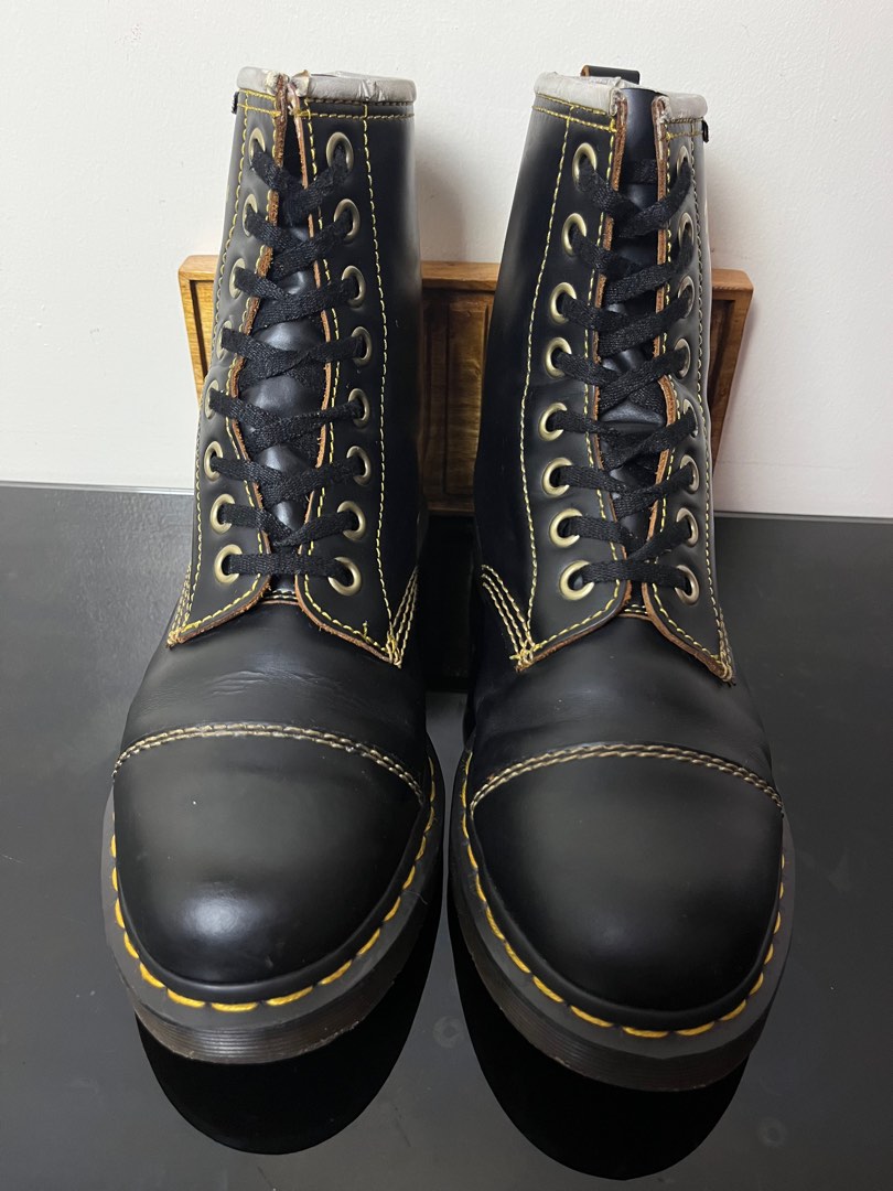 Dr Martens Cappers / Uk 8 on Carousell