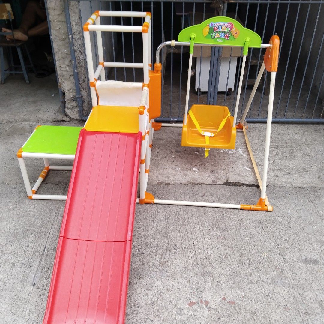 Folding slide japan (Category: Infant Playtime) located in Cavite. Submitted by dimple082 (Listing ID 1233963429, Image 2). Description: sale @ 2999 3units available.