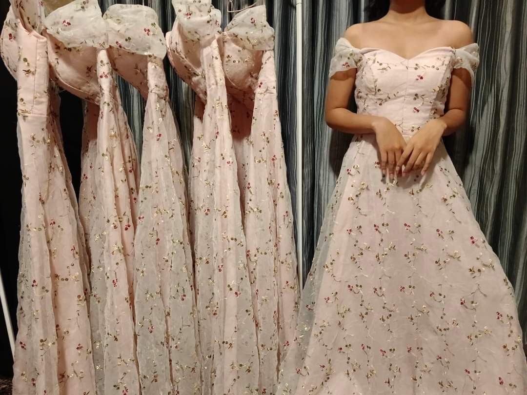dresses　Women's　on　Carousell　FLORAL　RENT　GOWN,　Dresses　Evening　Fashion,　Sets,　BRIDESMAID　FOR　gowns