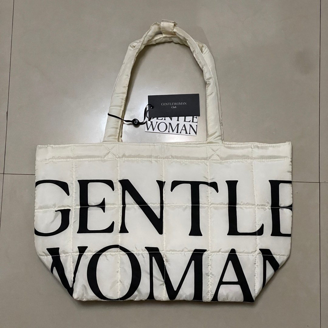 Gentle Woman puffer tote bag on Carousell