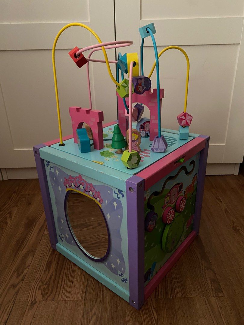 Imaginarium 2025 wooden castle