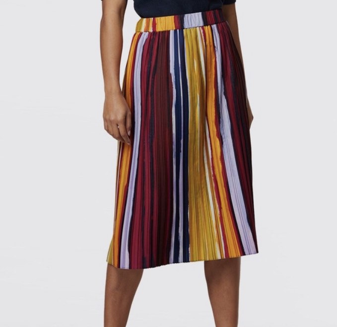 Gorman black best sale pleated skirt