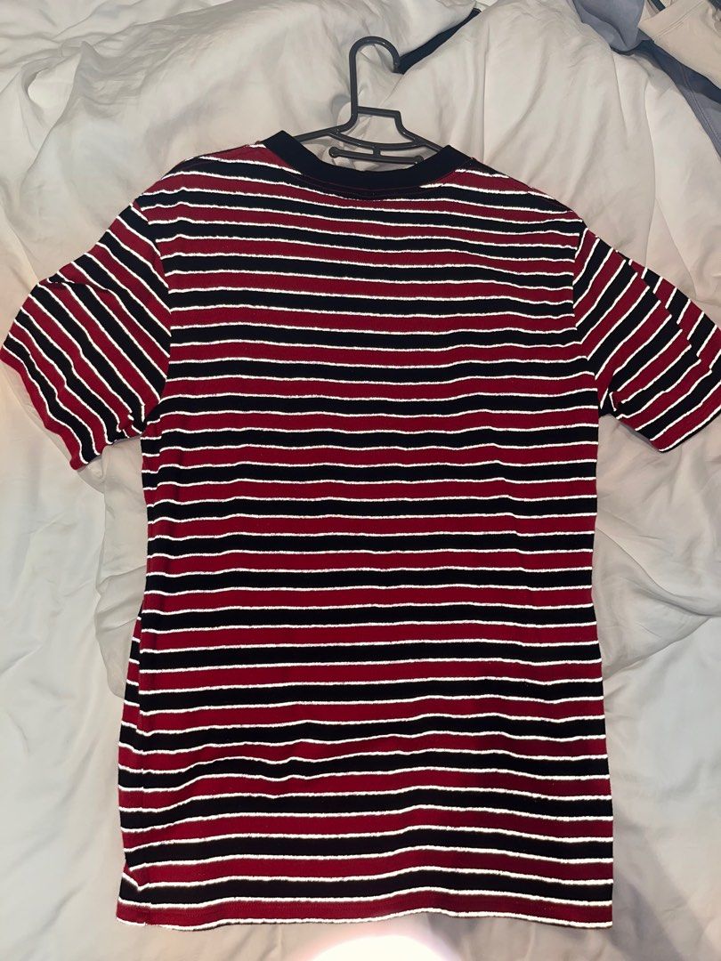 Guess places faces tee red black stripes Men s Fashion Tops Sets Tshirts Polo Shirts on Carousell