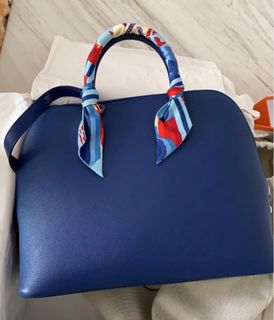 （分類：）位於 。 由 gillyip 提交（商品編號 1233934900，圖片 1）。簡介： 。