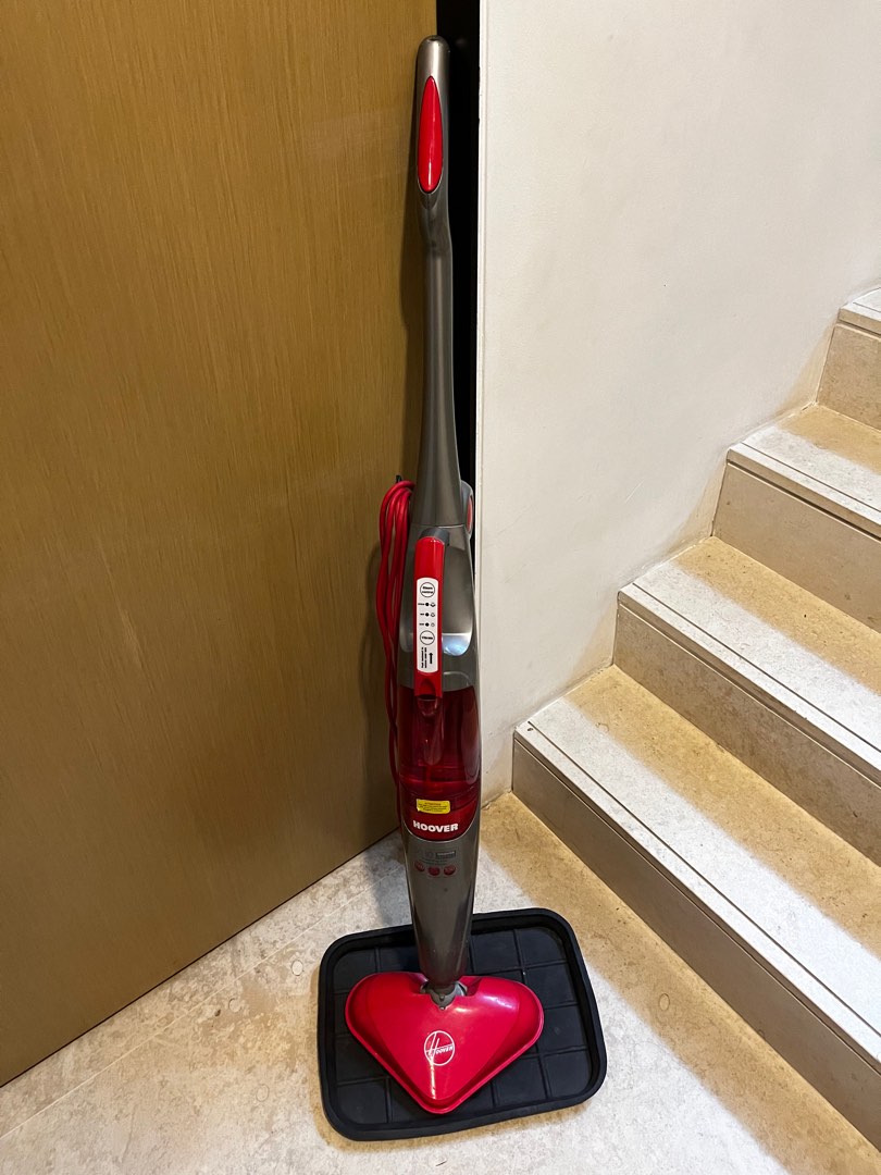 Hoover steam cleaner 5600 and protective mat, Furniture & Home Living