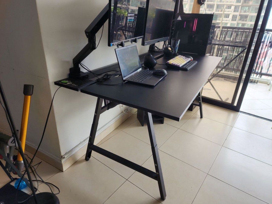 Ikea Utespelare gaming desk/table, Furniture & Home Living, Furniture