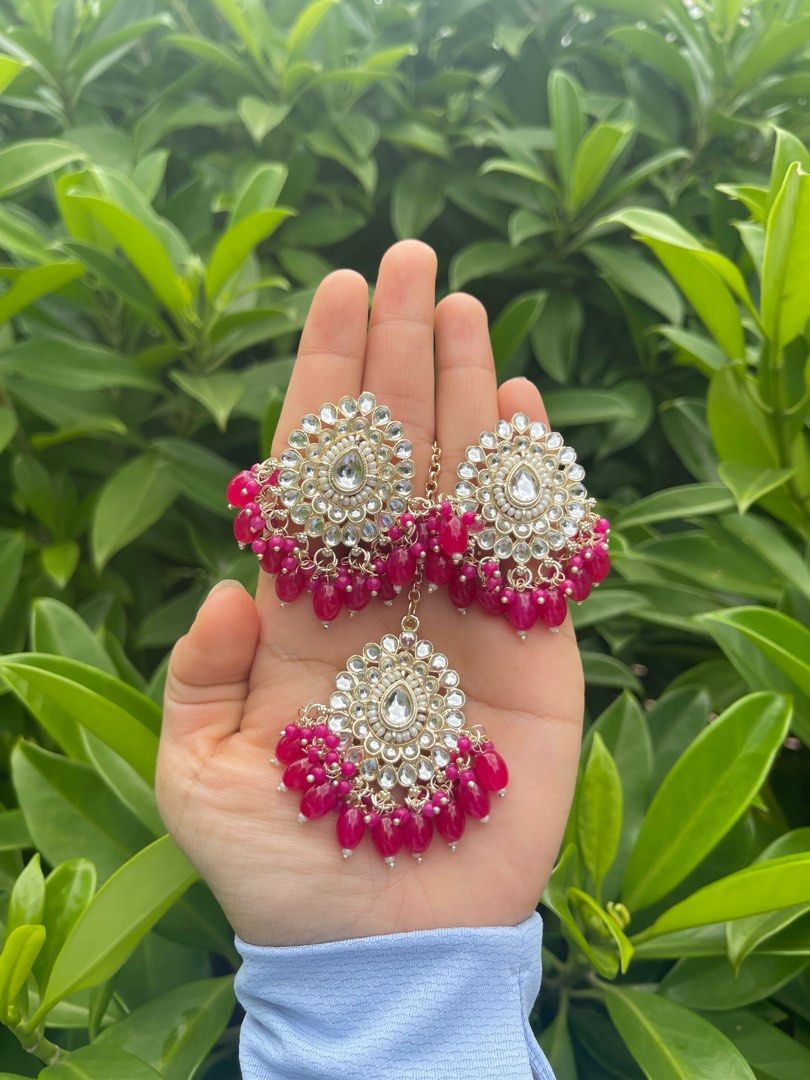 Shocking online pink earrings