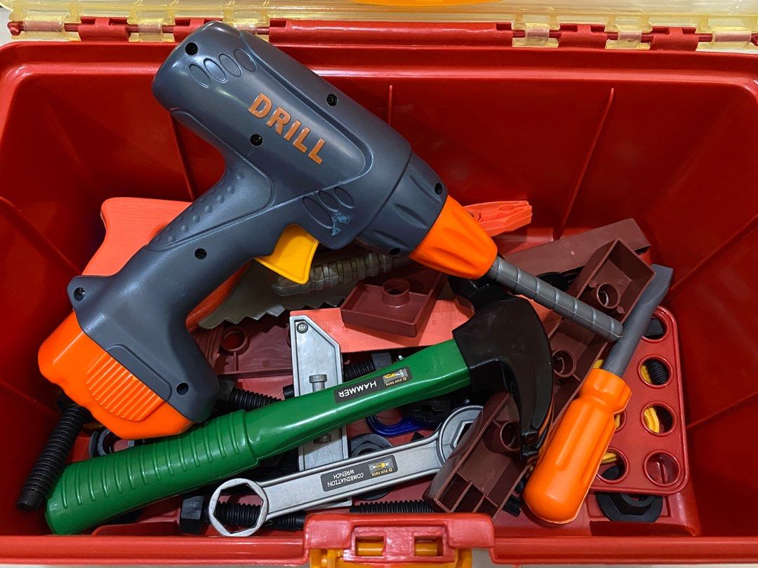 Kids tool set w tool box, Hobbies & Toys, Toys & Games on Carousell