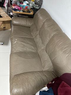 (Category: ) located in . Submitted by serangoon239 (Listing ID 1233895783, Image 1). Description: .