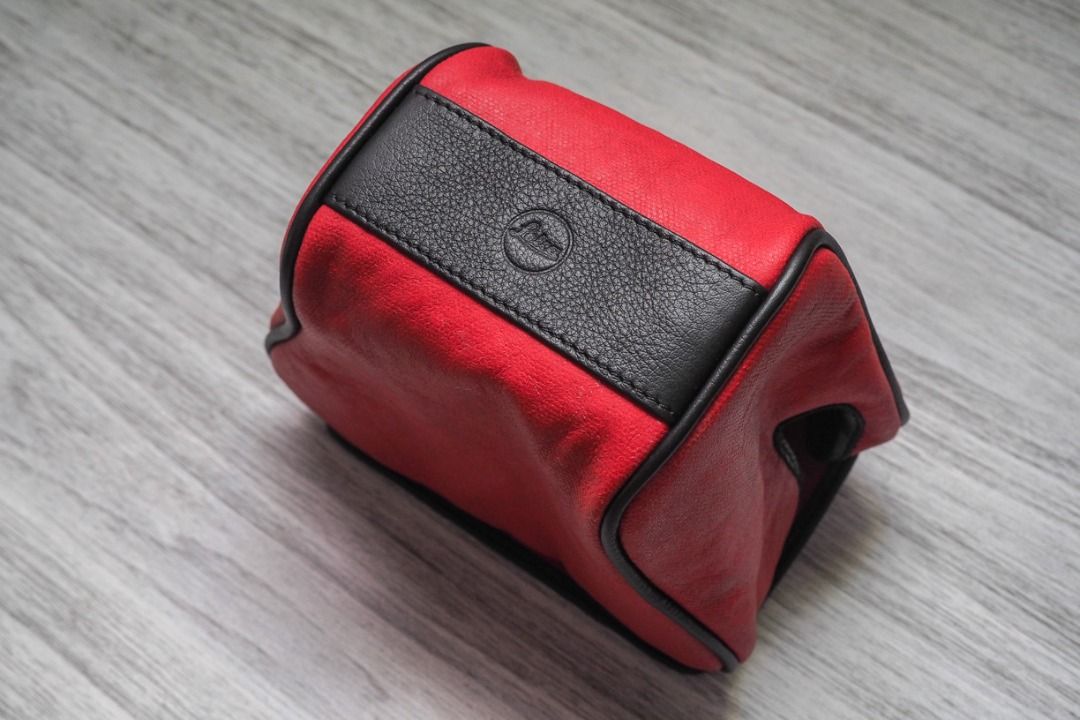 Leica ettas pouch shop