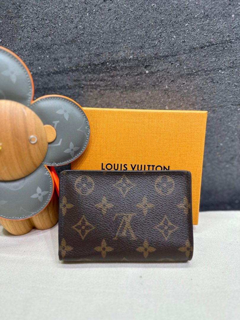 Louis Vuitton Juliette Wallet Monogram Fuchsia, Luxury, Bags & Wallets on  Carousell