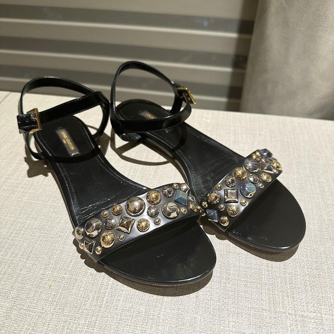 Vuitton sandals clearance