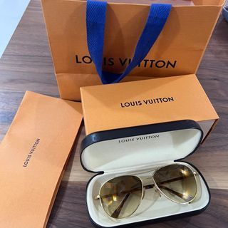 Louis Vuitton LV Waimea Round Sunglasses Green Plastic. Size E