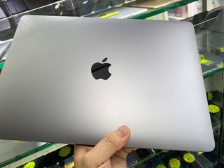 港版MacBook Air 13吋 M1 256G接近全新