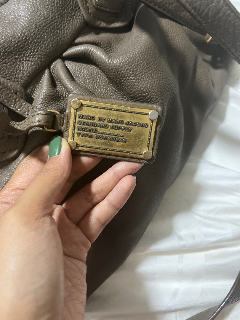 Marc jacobs workwear best sale crossbody bag